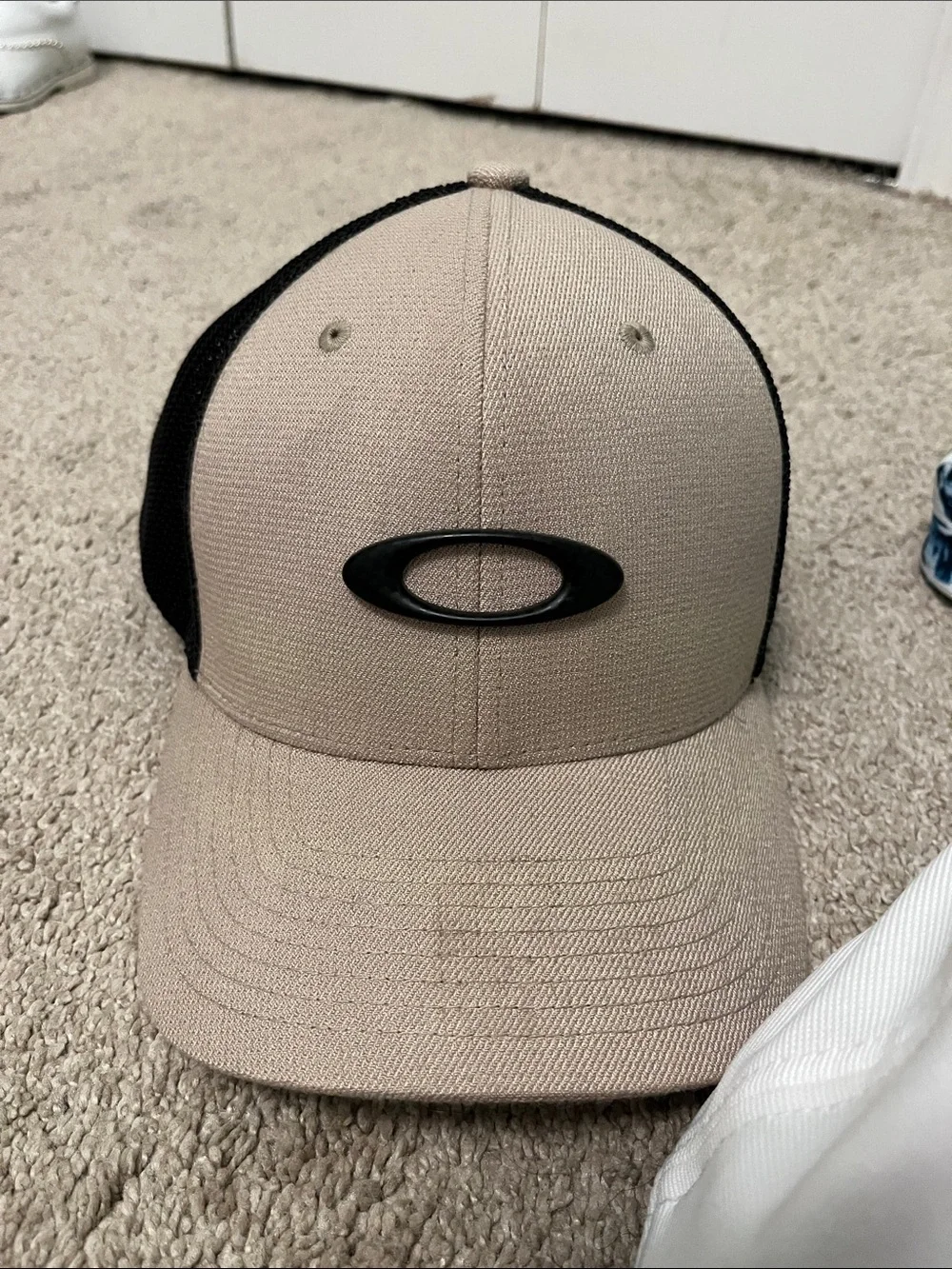 Lot of 3 Oakley Men's Hat with Logo - Picture 3 of 14